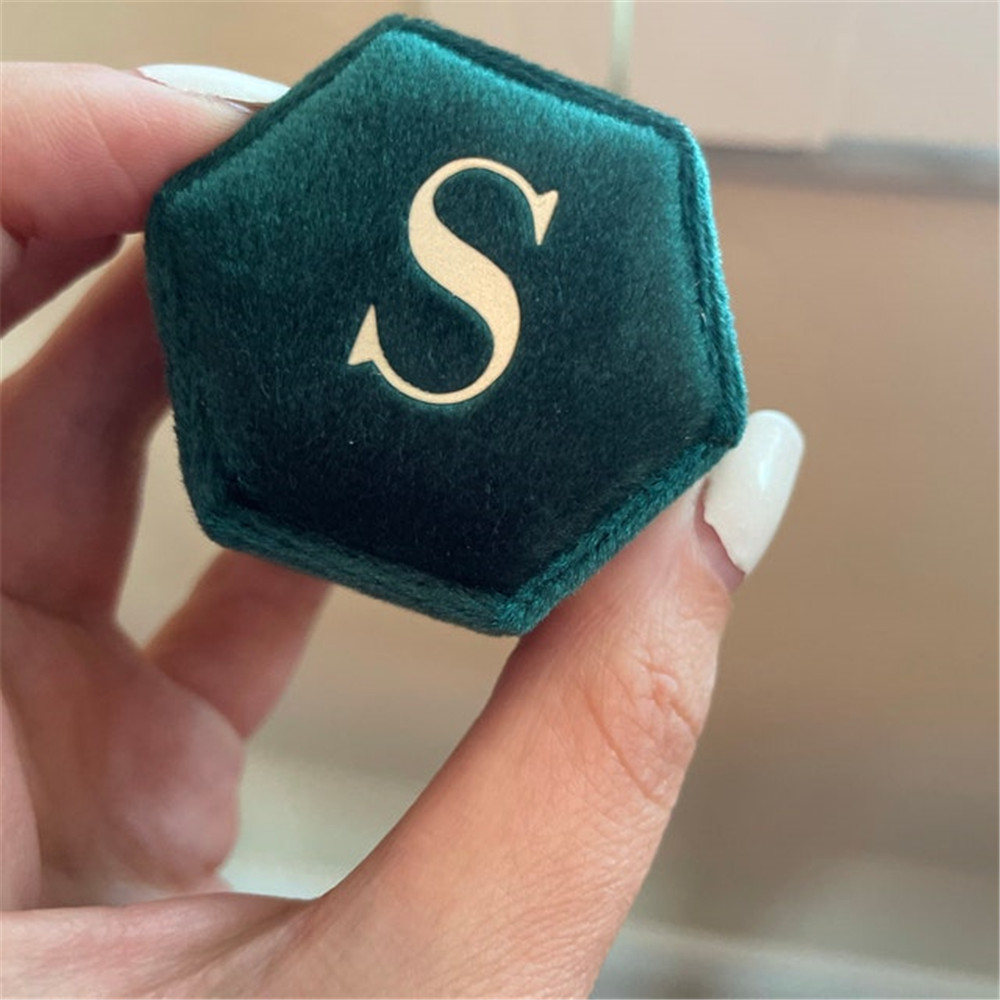 Xanh Lục Giác Nhung Hộp Nhẫn T - đánh giá và giá Monogram Custom Case
